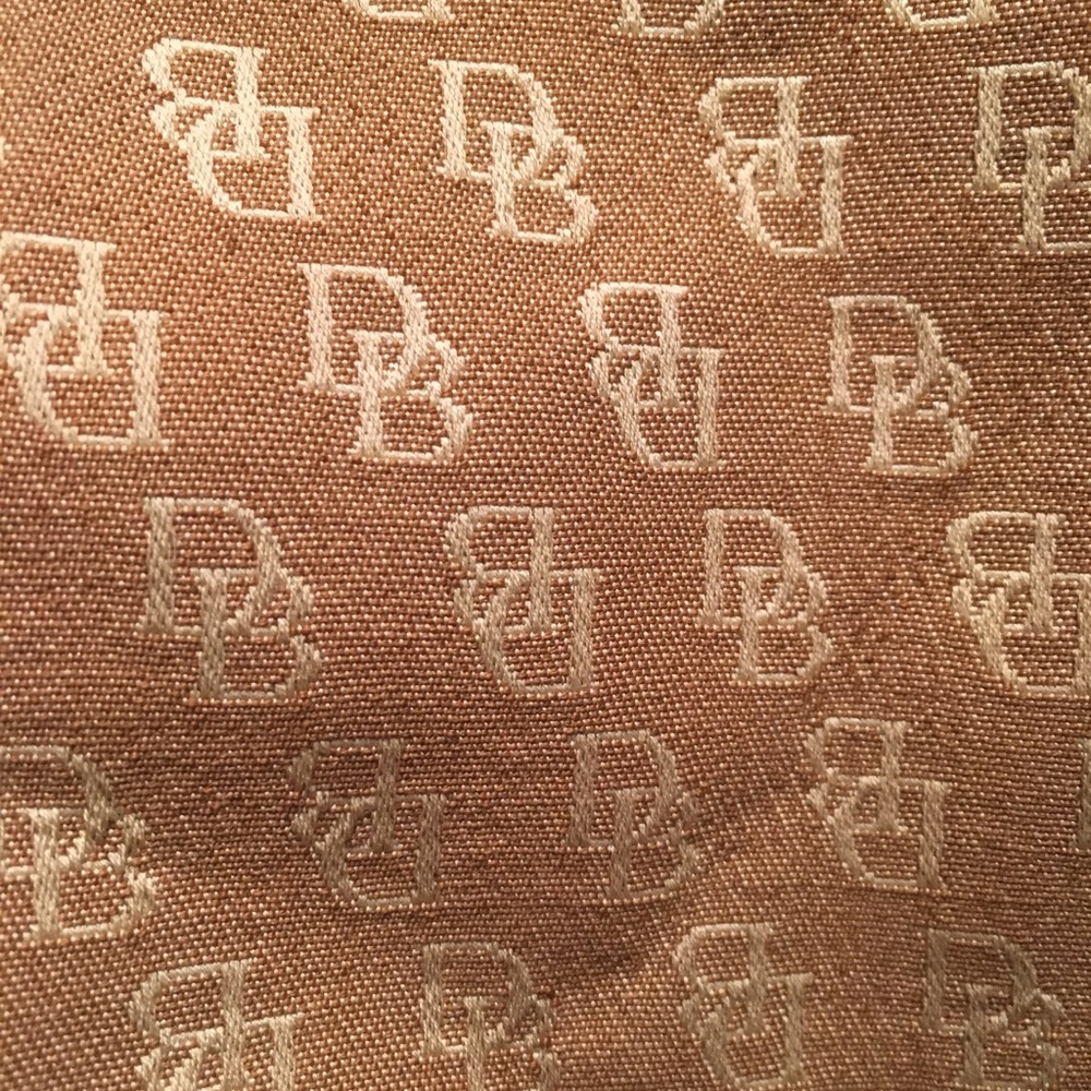 Authentic Dooney & Bourke - Picture 3 of 6